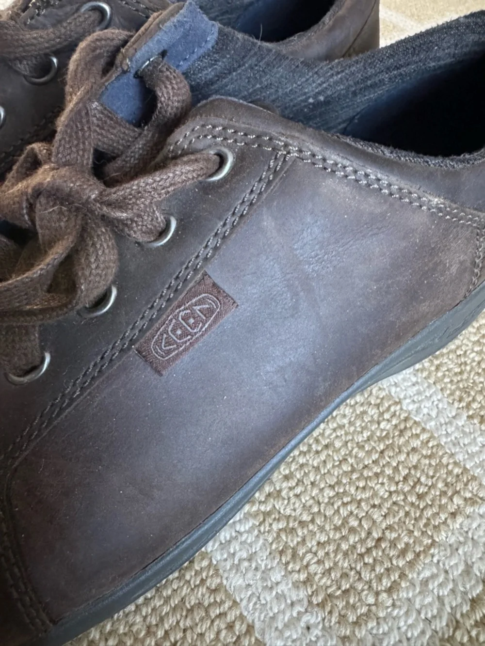 Keen Leather Lace Up Comfort Shoes Casual Low Top Walking Brown Size 9.5
